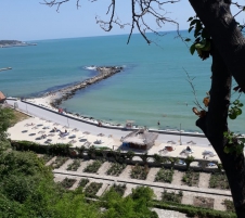 Парад на лалетата в Балчик  